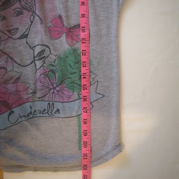 Disney Cinderella short sleeve gray t-shirt - Picture 8 of 9